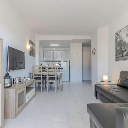 Benalbeach Sunny With Sea Views * Benalmadena